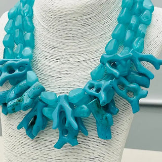 TWO FORTY TWO | Chic Coral Statement Necklace - Marbled Teal
