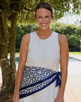 Lainey Geometric Scarf Navy White
