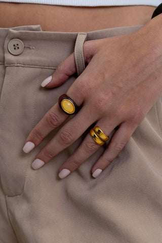 SAHIRA | Katy Acrylic Ring Brown
