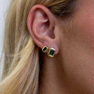 SAHIRA | Clementine Emerald Bezel Studs