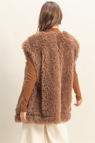 Jade Toggle Closure Fuzzy Vest Brown [Door Buster]