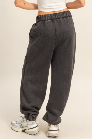 Leah Snow Comfort Jogger Black [Door Buster]