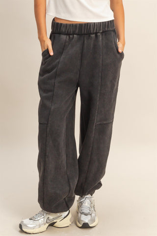 Leah Snow Comfort Jogger Black [Door Buster]