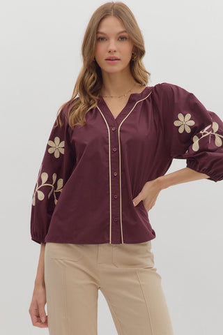 Entro | Corie Embroidered Sleeve Solid Top Merlot