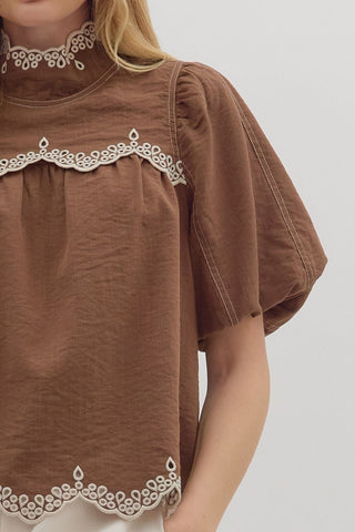 Entro | Camryn Scallop Embroidered Puff Top Espresso
