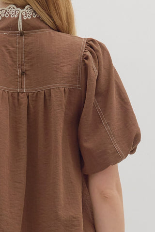 Entro | Camryn Scallop Embroidered Puff Top Espresso