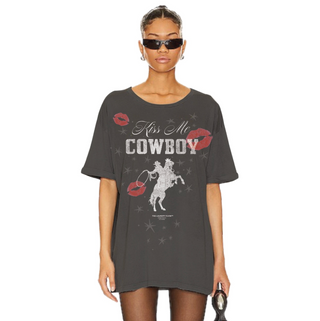 The Laundry Room | Kiss Me Cowboy Oversized Tee Black Snow
